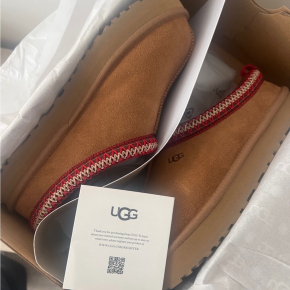 UGG Tazz Slippers - Picture 2 of 3